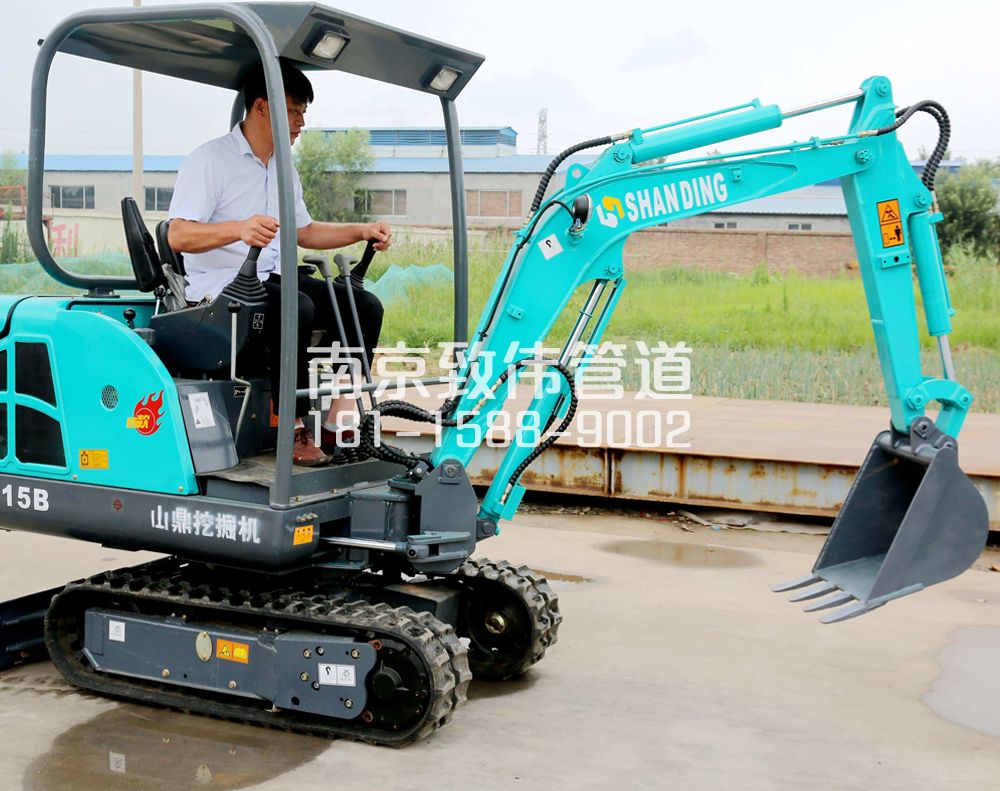 350洪武路小型挖机